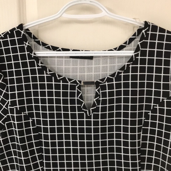 top - Picture 2 of 4